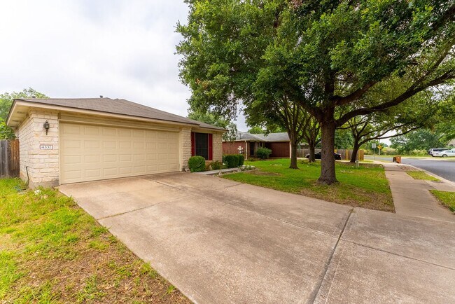 Foto del edificio - Stunning 3 bed 2 bath Home in Austin, TX!!!