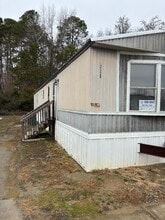 Building Photo - 2326 Sandy Ridge Dr