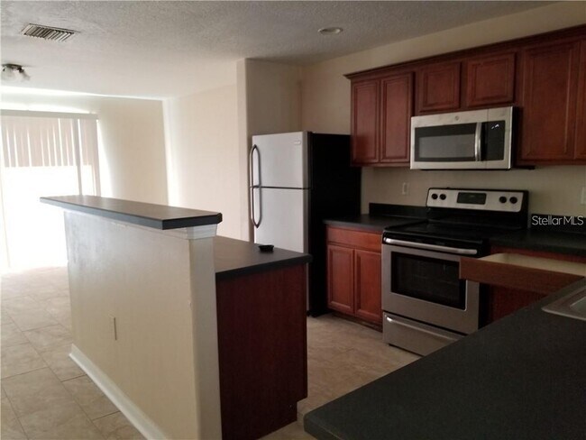 Building Photo - 10849 Lake St Charles Blvd