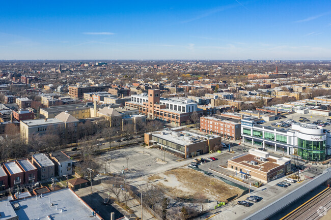 Foto aérea - 1900 W Lawrence Ave