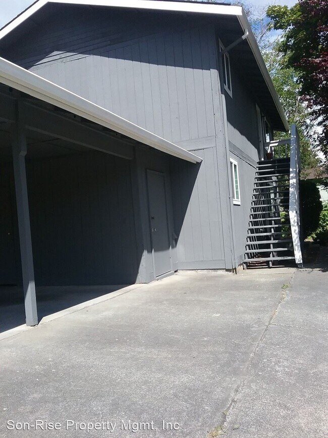 Building Photo - 1613 Old Fairhaven Pkwy