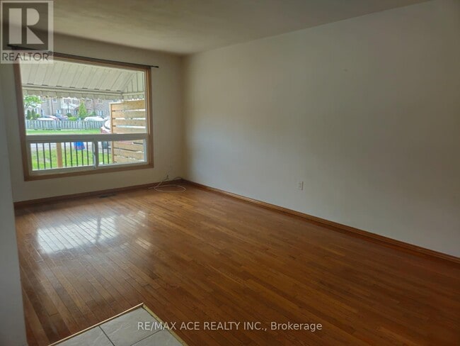 Building Photo - 6033 Swayze Dr