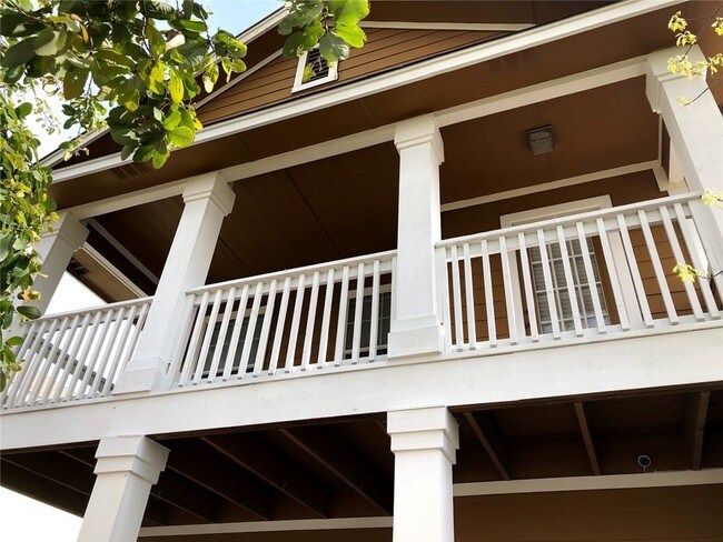 Building Photo - 442 Caraway