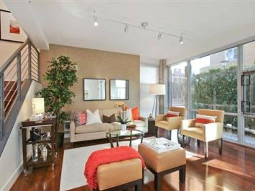 Foto principal - 235 Berry St