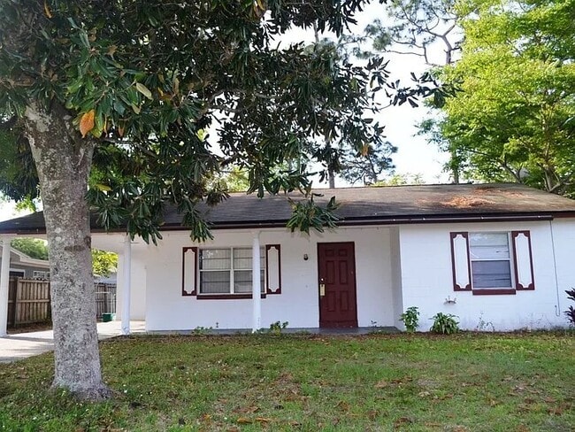Photo - 660 Jasmine Rd House