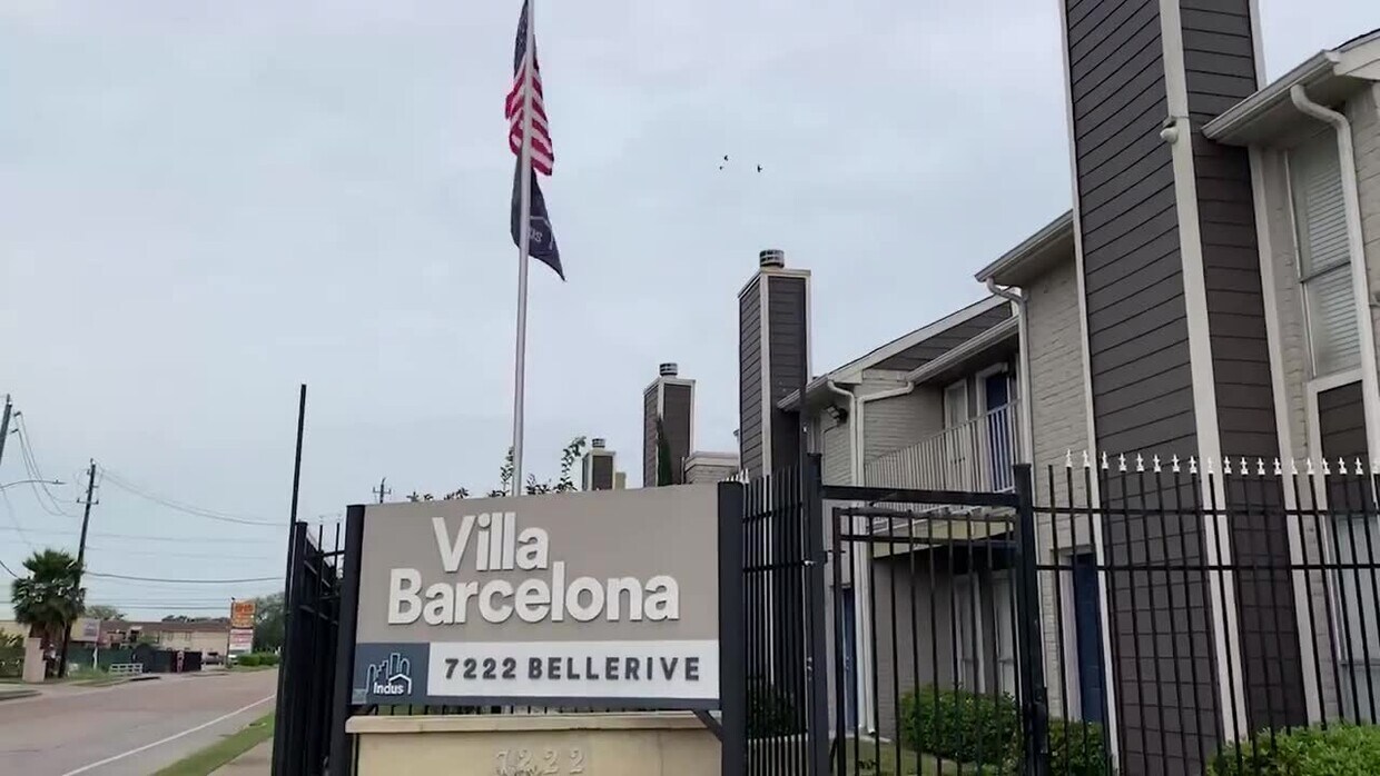 Villa Barcelona Apartments Houston, TX