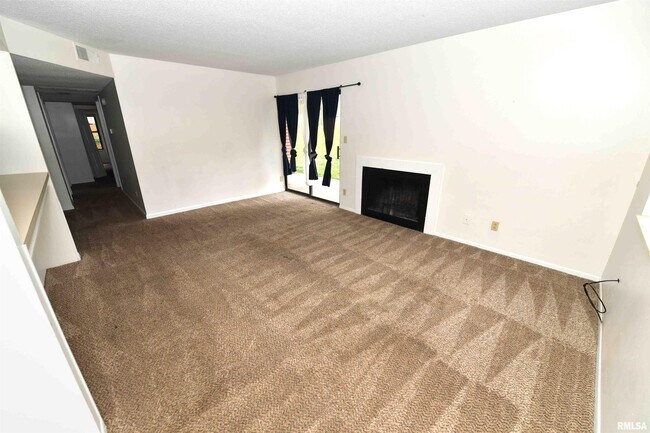 Foto del edificio - 5734 Autumn Ridge Ct
