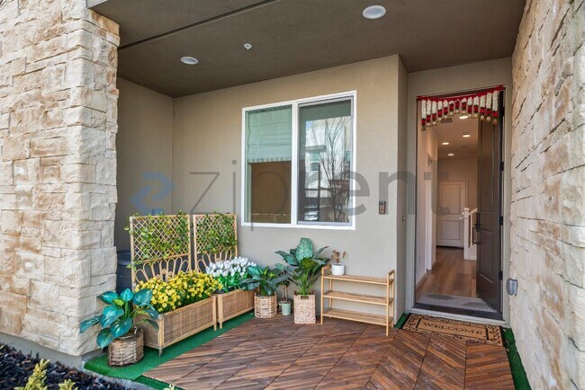 Foto del edificio - 6216 Diamond Wy