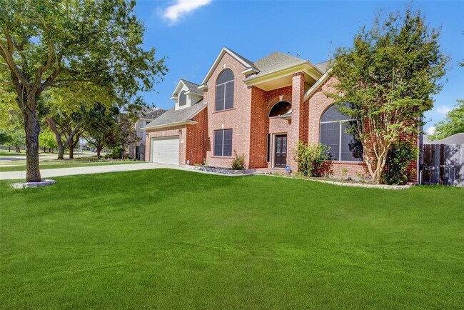 Building Photo - 2026 Avana Glen Ln
