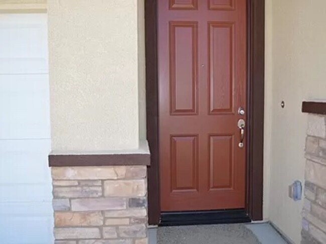 Foto del edificio - 4450 Lacy Ln