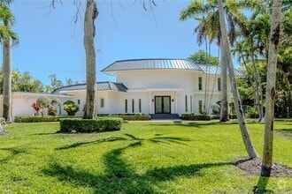 Building Photo - 6540 SW 135th Terrace