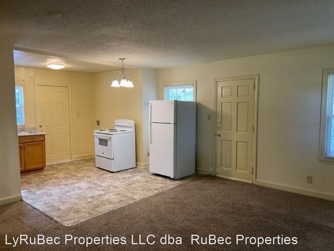 Building Photo - 2 br, 1 bath House - 2620 Montreat Ave