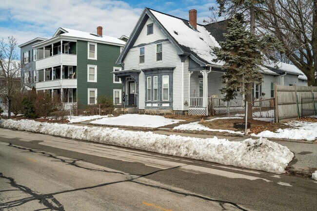 Building Photo - 96 Prospect St