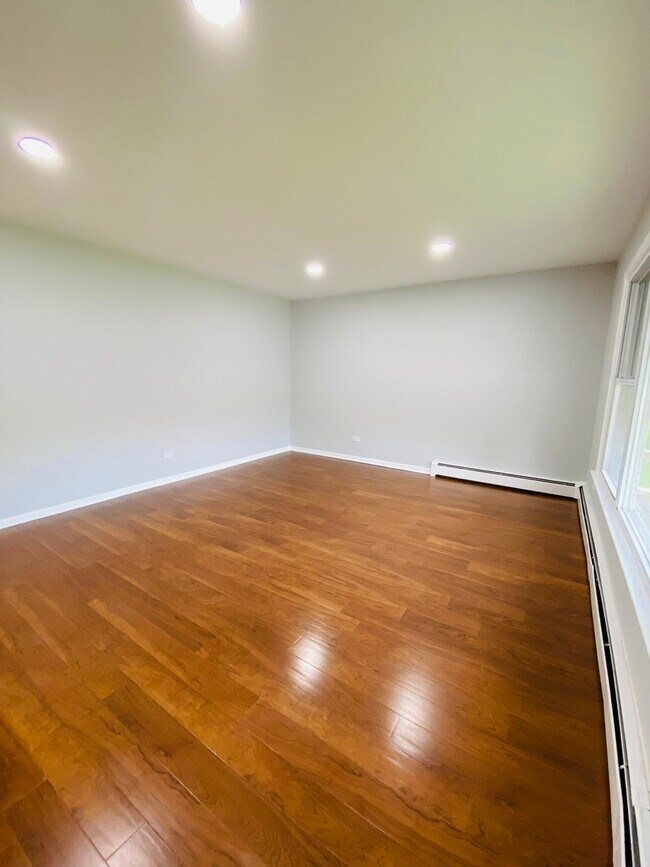 Foto del edificio - 5822 W 79th St