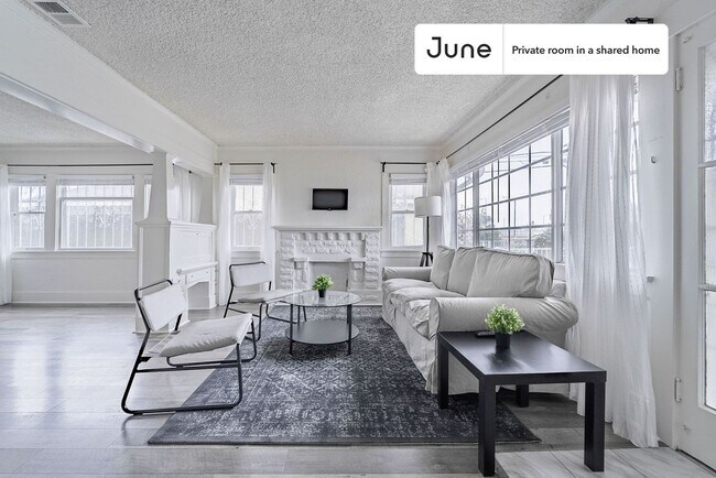 Foto del edificio - Room in Shared 4 bed/2 bath home