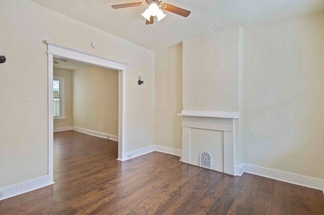 Foto del edificio - Germantown Home Available Now