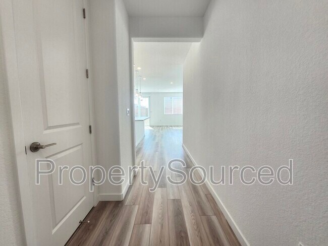 Foto del edificio - 3304 Bear Oak St