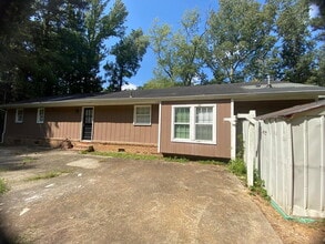 Building Photo - 1438 S Burnt Hickory Rd