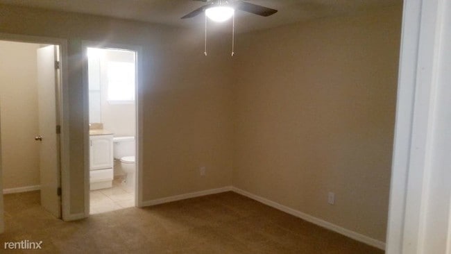 Building Photo - 6208 Kaieteur Ln