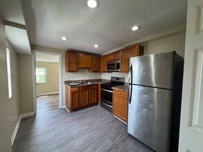 Building Photo - 2444 Druid Hill Ave