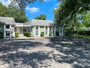Building Photo - 1844 East Dr