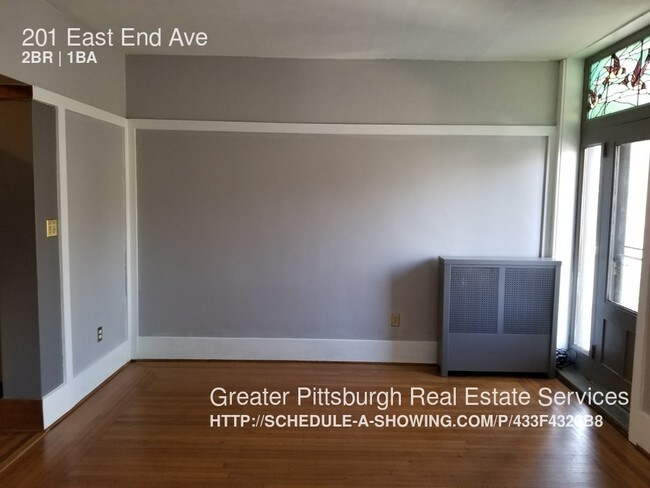 Building Photo - 201 E End Ave