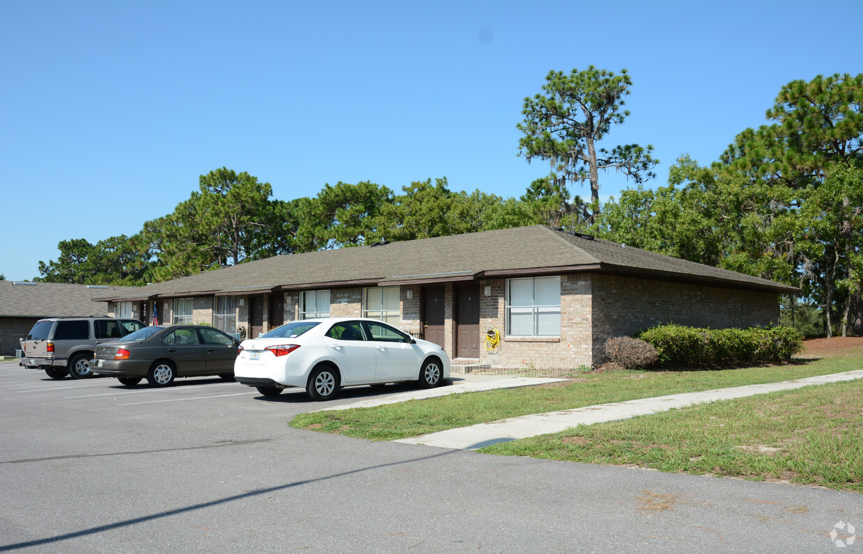 Primary Photo - Sunset Villas Apartments