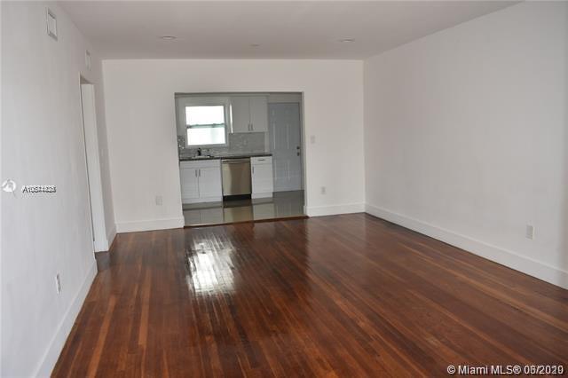 Foto del edificio - 9740 Bay Harbor Terrace