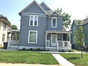 Building Photo - 2820 Cottage Grove Ave