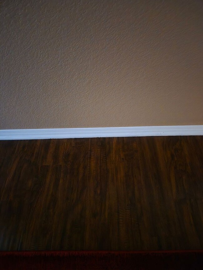 Building Photo - Charming 1BR Duplex in Riverside
