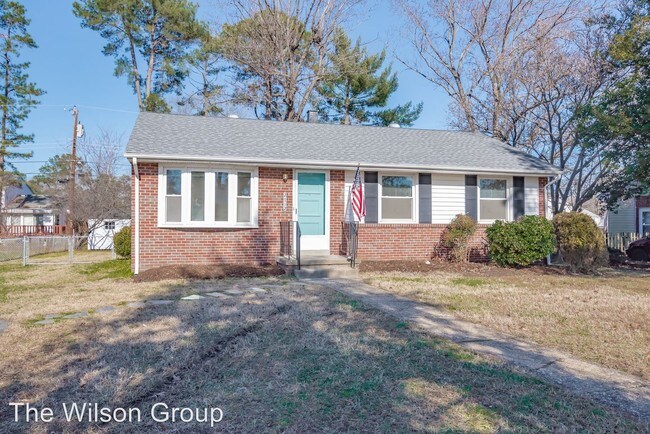 Foto del edificio - 3 br, 1 bath House - 2712 Omega Road