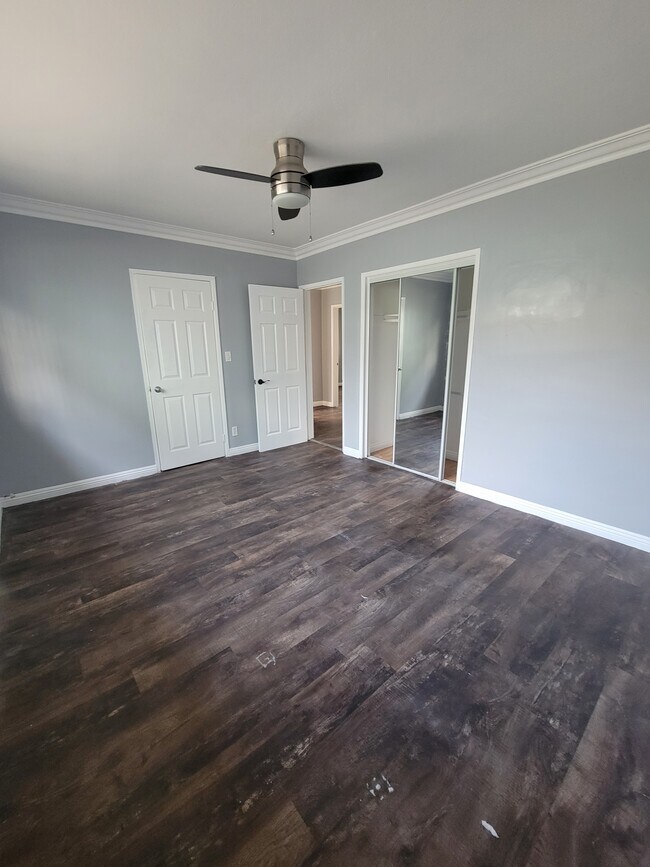 Building Photo - 14414 Avis Ave