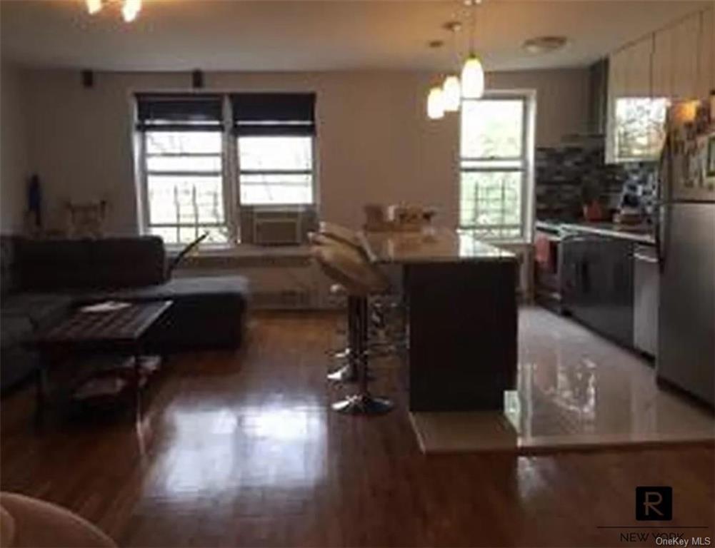 Foto principal - 825 Ocean Pkwy