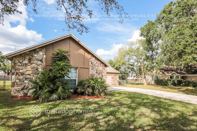 Building Photo - 821 Sunridge Point Dr