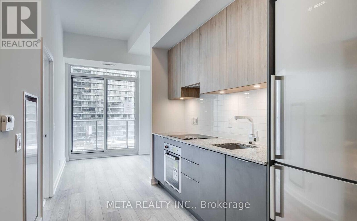 Photo principale - 120-1120 Parliament St