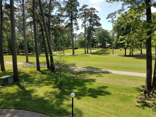 Foto del edificio - 12900 Walden Rd