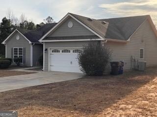 Foto principal - 2300 Ridgeview Dr