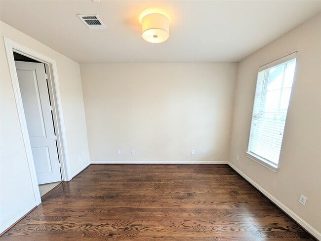 Foto del edificio - 226 E 28th St