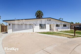 Building Photo - 3602 W North Ln