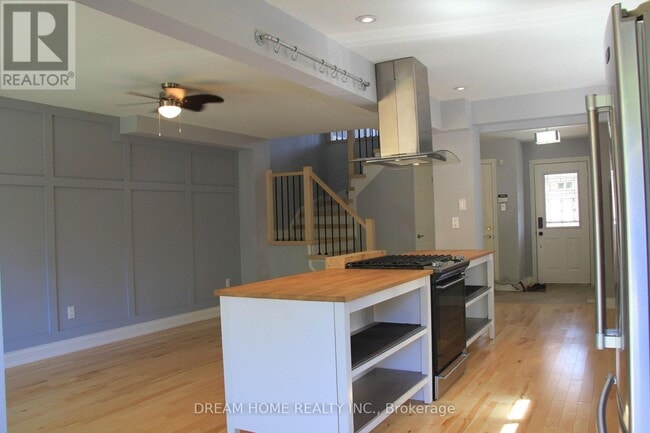 Building Photo - 50 Pickett Crescent