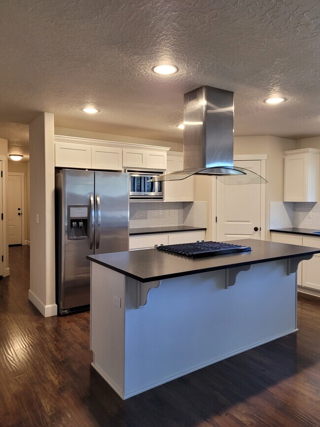 Foto del edificio - 3170 NE Coho St