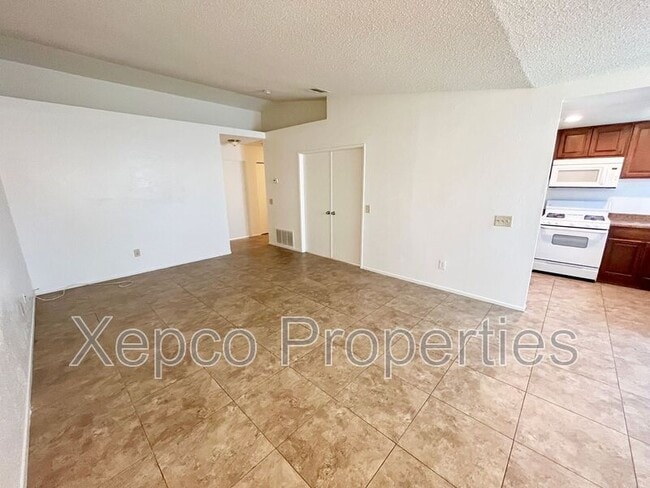 Foto del edificio - 41680 Maroon Town Rd