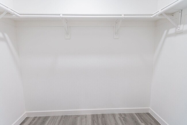 Interior Photo - 2820 Sawtelle Blvd