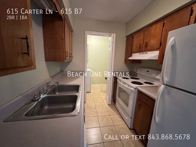 Foto del edificio - 615 Carter Ln