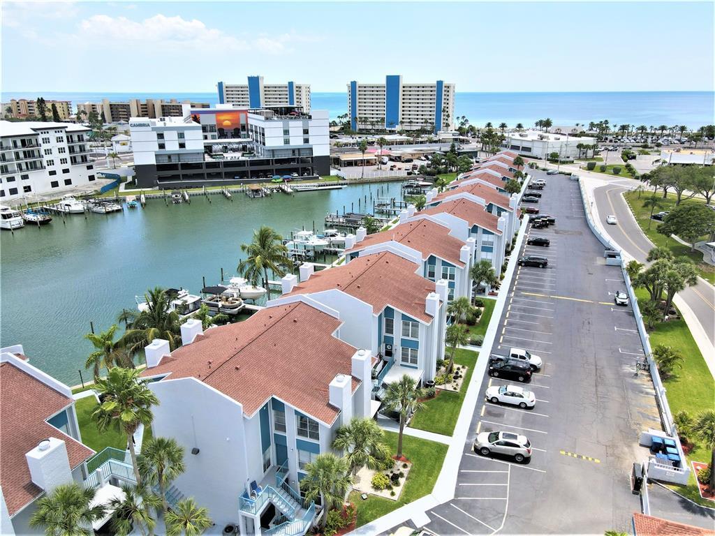 Foto principal - 155 Medallion Blvd