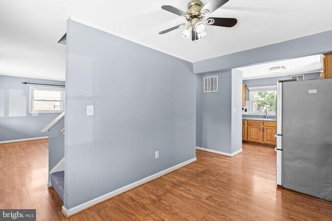 Foto del edificio - 7596 Amherst Dr