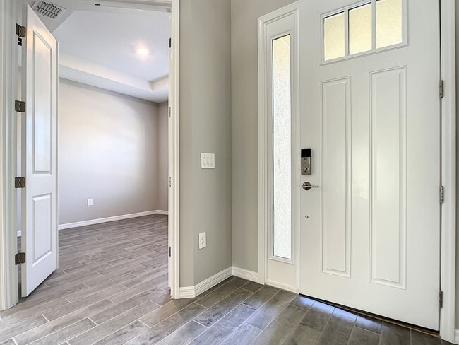 Building Photo - Crestview New Build Single Family Home