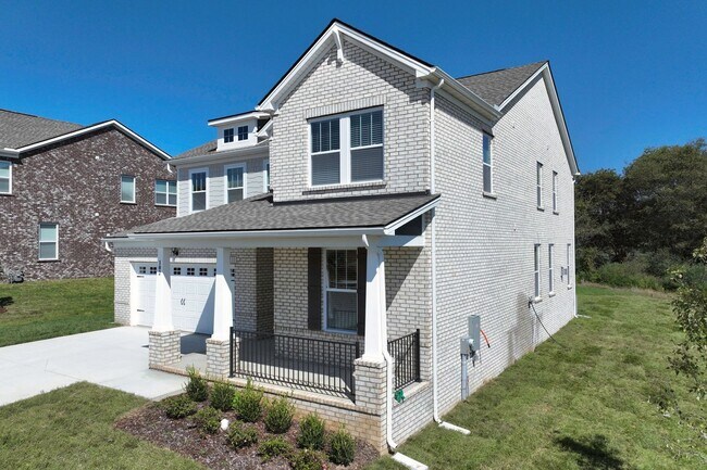 Foto del edificio - **BE THE VERY FIRST ONE TO LIVE IN THIS BR...