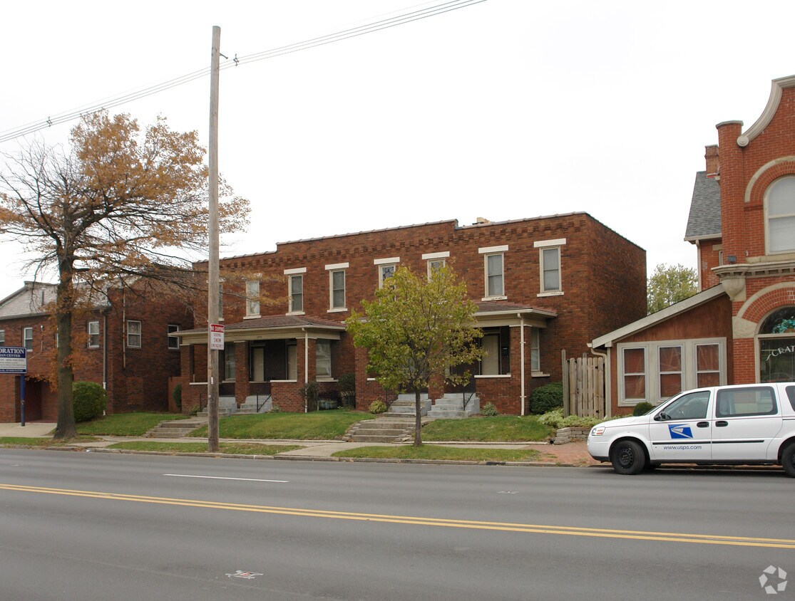 Primary Photo - 1572-1580 S High St