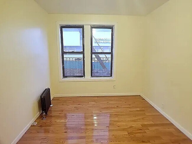 Building Photo - 500 West 213rd Street